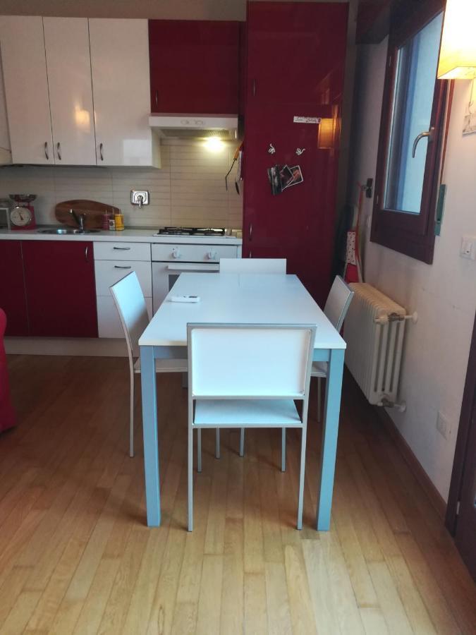 Casamia Apartment Болоня Екстериор снимка